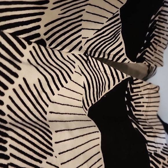 Chico Pima Floral Button Tunic sz 2 (large) - Picture 6 of 8